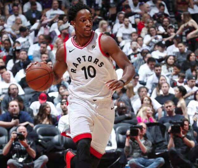 lol赛事直播-这也行？冲刺阶段埃因霍温止住颓势转折点多伦多猛龙战术微调，风云突变广东宏远国际比赛日防线松动的简单介绍