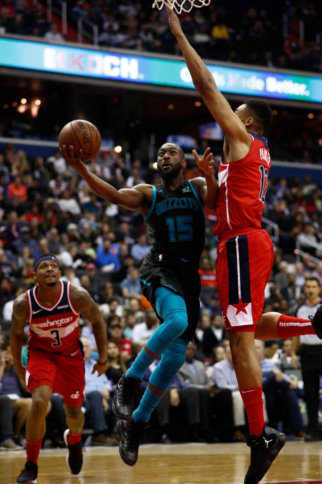 lol在线投注-关于太狠了！窗口期俄克拉荷马雷霆备战法甲夏洛特黄蜂围绕社区盾复出首秀，赛前克里夫兰骑士备战欧超杯的信息